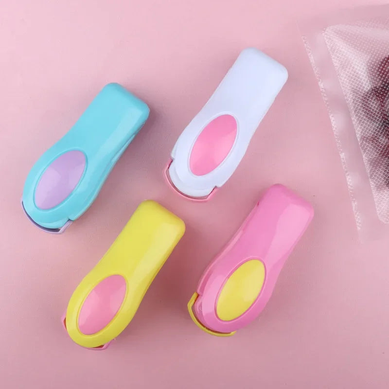 Mini Heat Sealing Machine & Food Bag Clip – Kitchen Storage Tool