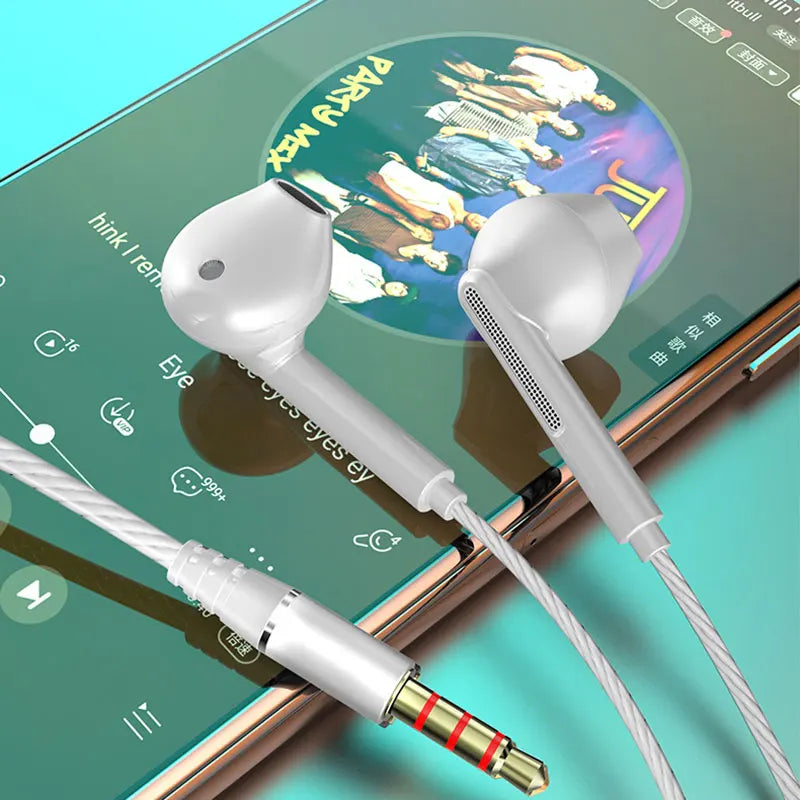 EARDECO Wired In-Ear Headphones with Mic
