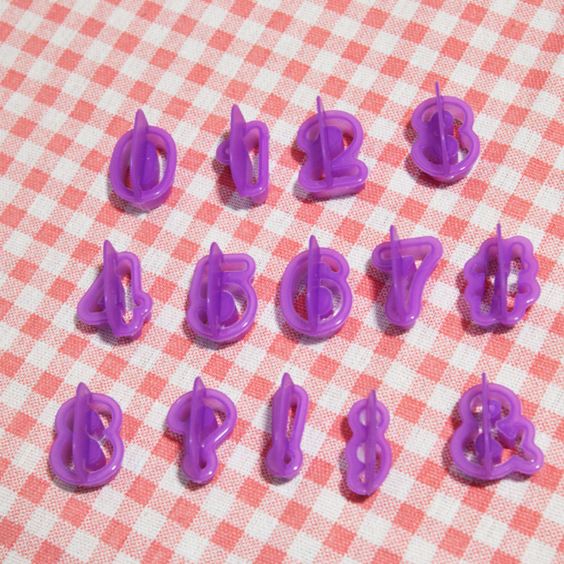 40pcs/set Alphabet Cake Molds Figure Plastic Letter Fondant Mold Icing Cookie Cutter Number Cake Mould Baking Decorating Tools